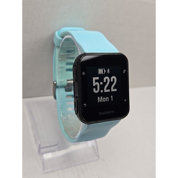 Garmin Forerunner 35 GPS Running Watch HRM Black Bluetooth With Charger - Picture 3 of 11